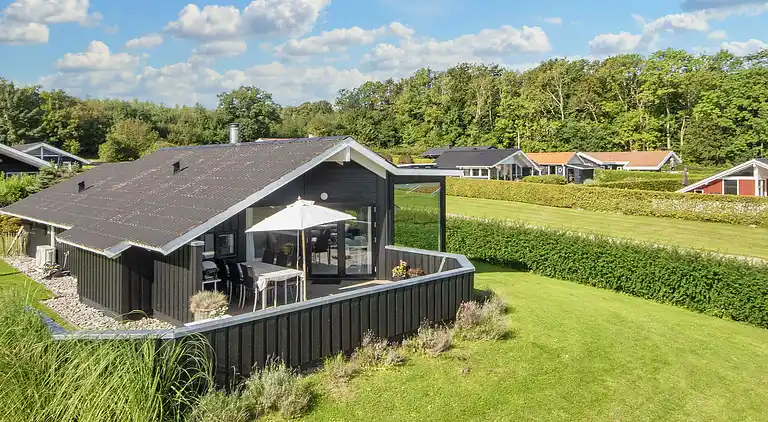 Sommerhus ved Grønninghoved Strand