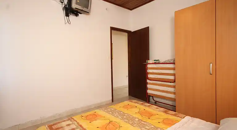 1-Zimmer-Ferienwohnung am Strand Rukavac, Vis (A-1154-a)