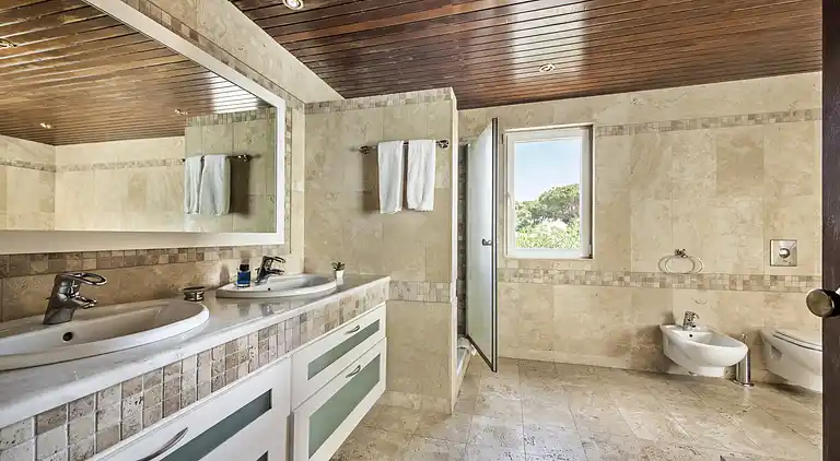 Große Villa mit privatem Pool, in der Nähe von