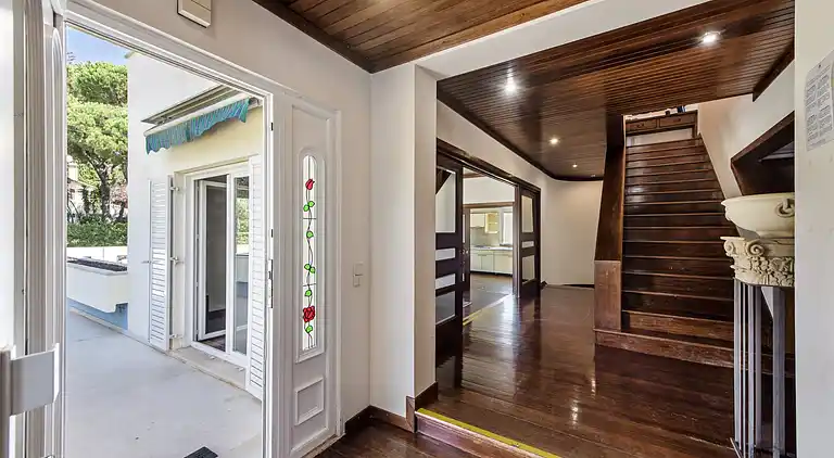 Große Villa mit privatem Pool, in der Nähe von