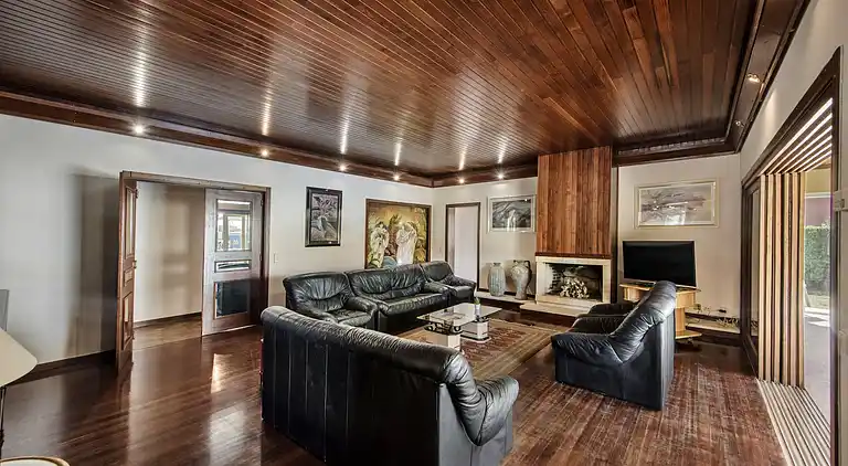 Große Villa mit privatem Pool, in der Nähe von