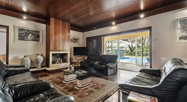 Große Villa mit privatem Pool, in der Nähe von