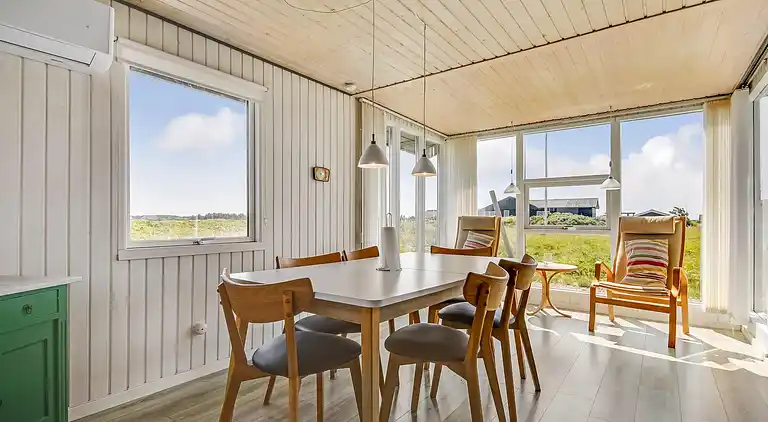 Sommerhus ved Vrist Strand
