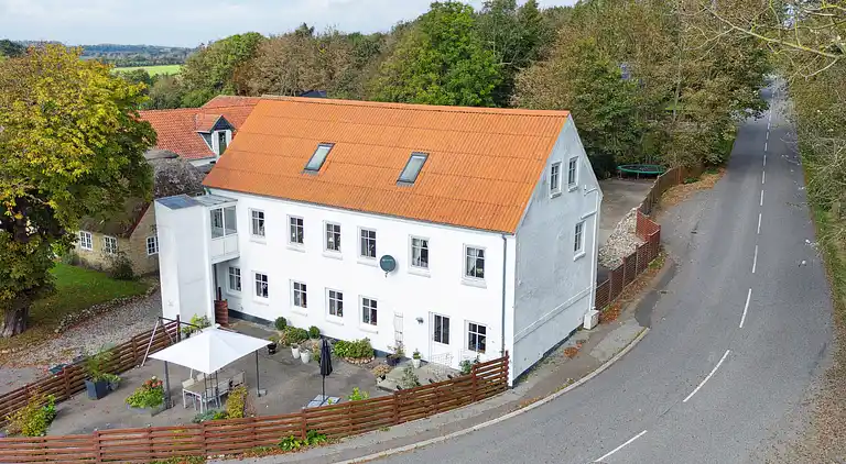 Stort feriehus ved Limfjorden