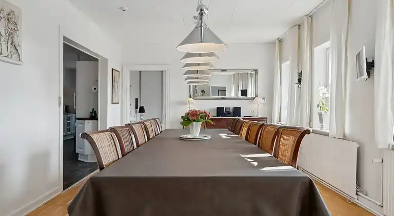 Stort feriehus ved Limfjorden