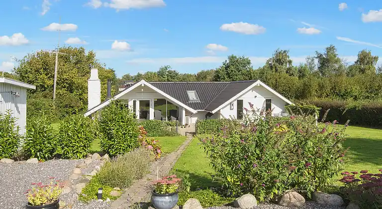Holiday home in Hejlsminde Strand