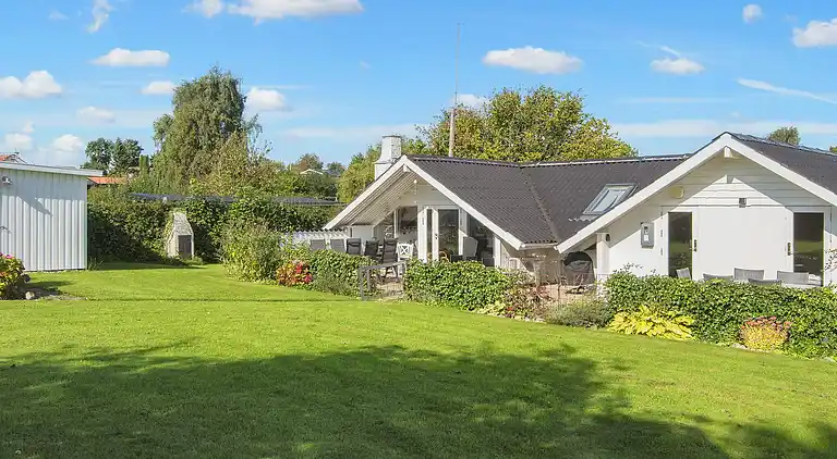 Holiday home in Hejlsminde Strand