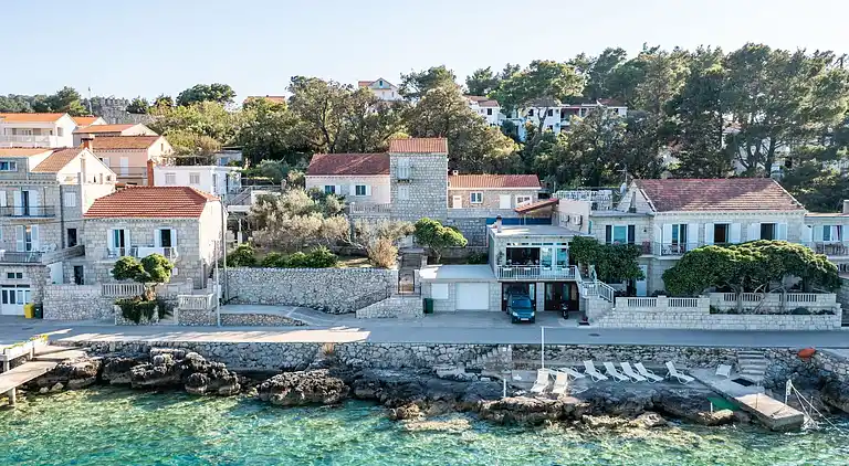 Apartment in Lumbarda