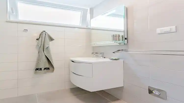 Apartment in Kaštel Gomilica