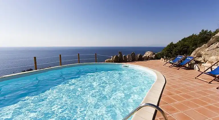 Villa L'incantu, Costa Paradiso, Meerblick