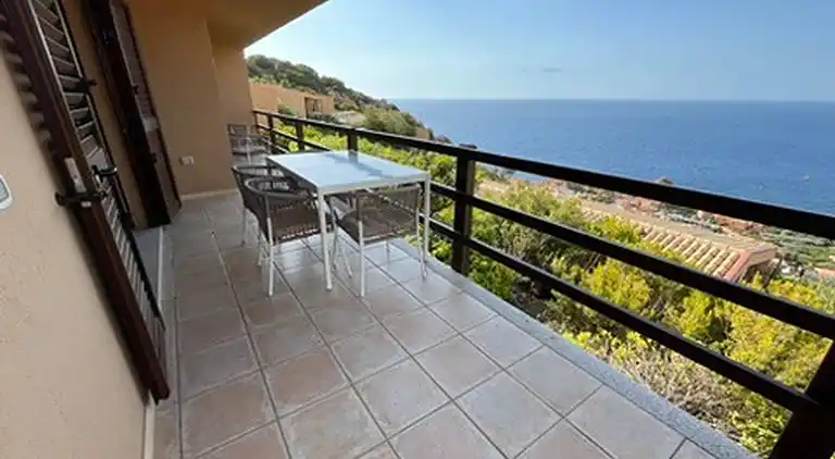 Villa L'incantu, Costa Paradiso, Meerblick