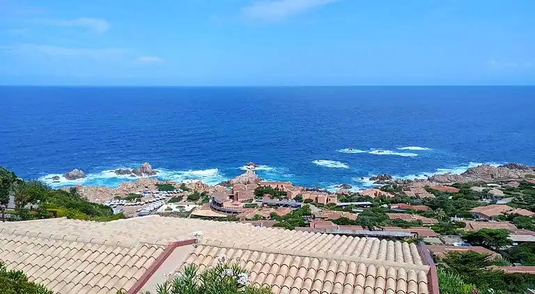 Villa L'incantu, Costa Paradiso, Meerblick