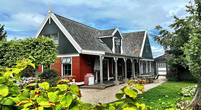 Holiday home in Hippolytushoef