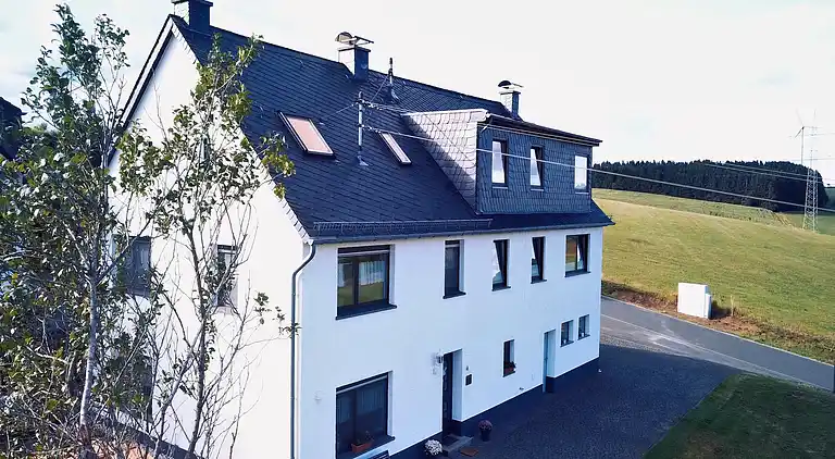 Holiday home in Reuth