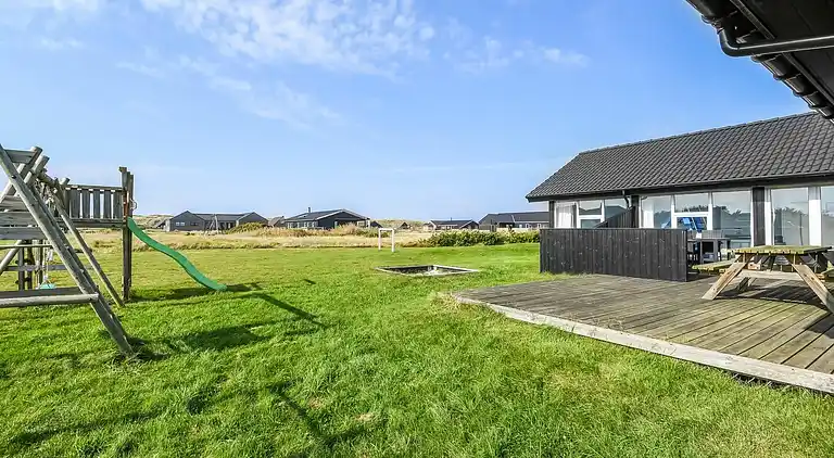 Sommerhus ved Vrist Strand