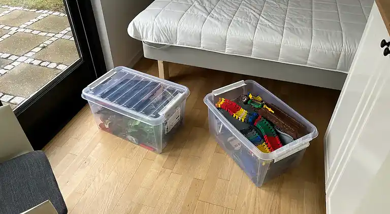 Roligt sommerhusliv kun 50 meter fra stranden