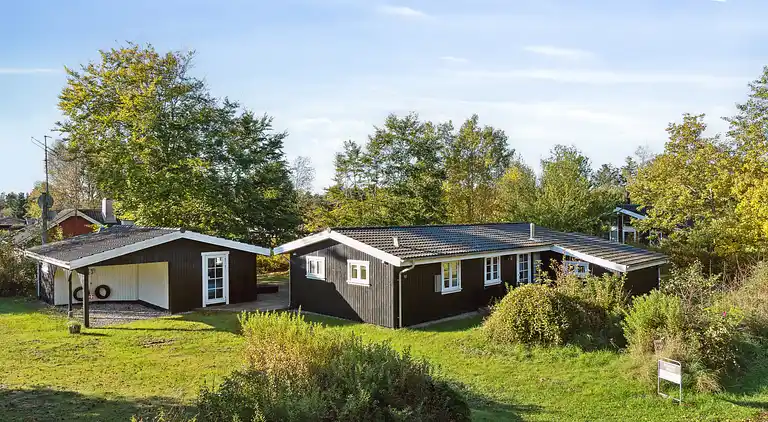 Feriedrøm i Lyngså: Sauna, spa og tæt på strand