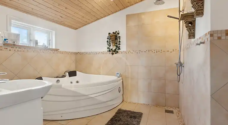 Feriedrøm i Lyngså: Sauna, spa og tæt på strand