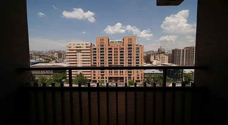 City View 2-bedroom Luxury Apartment on 13 Buzand street by