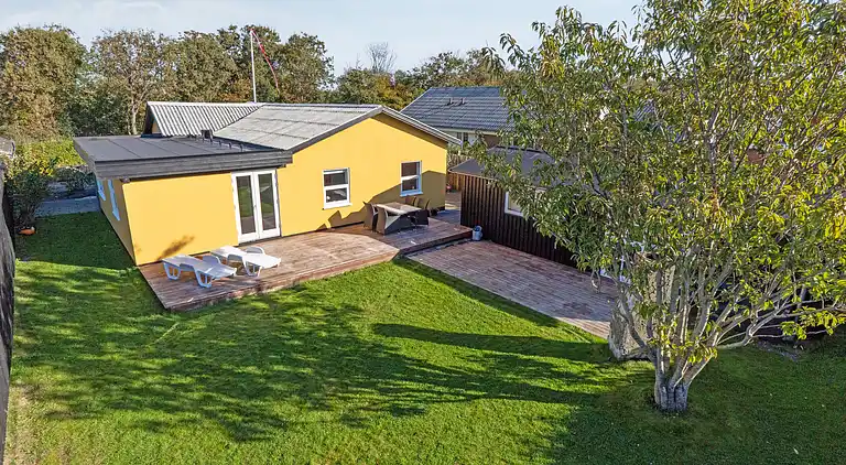 Modernes Skagen-Haus nah am Strand und Stadt