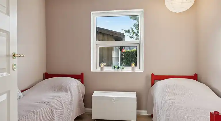 Modernes Skagen-Haus nah am Strand und Stadt