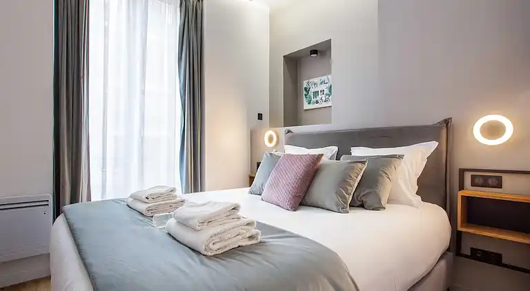 Apartment in Porte-Saint-Denis