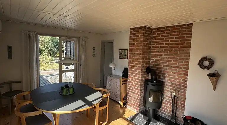 Charmerende sommerhus tæt på strand