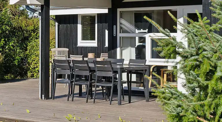 Lækkert 10 personers sommerhus med sauna og spa.