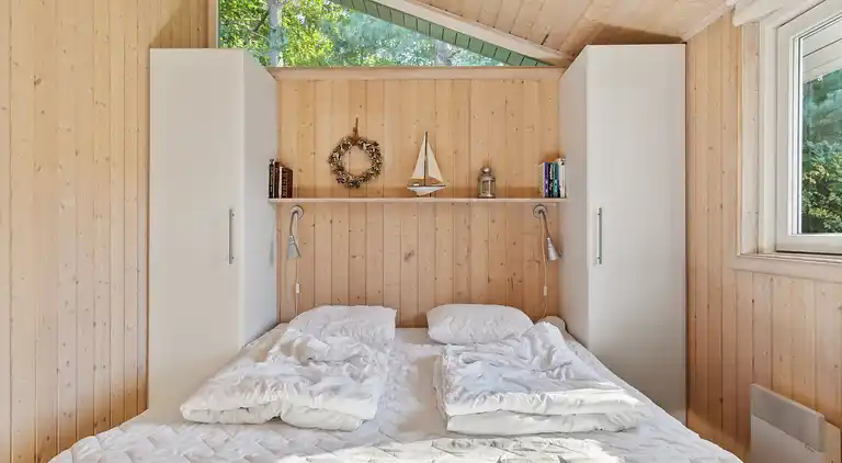 Lækkert 10 personers sommerhus med sauna og spa.