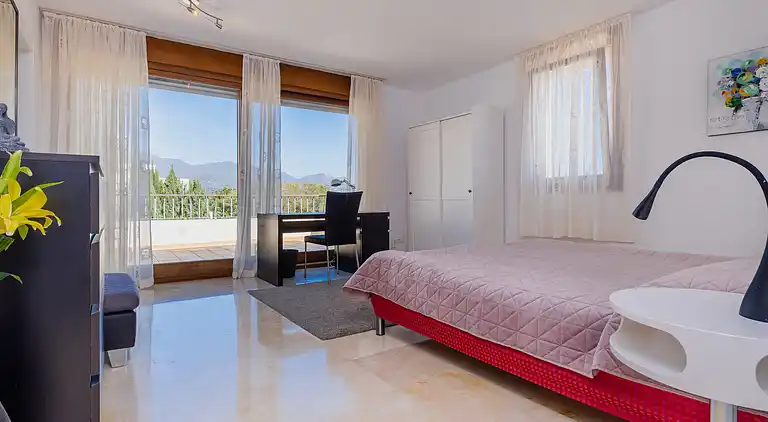 TOLLES PENTHOUSE IN DER NÄHE VON STRAND