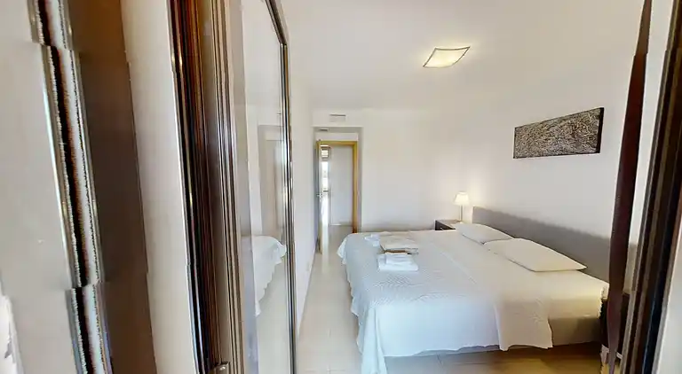 Ático cerca de golf y playa