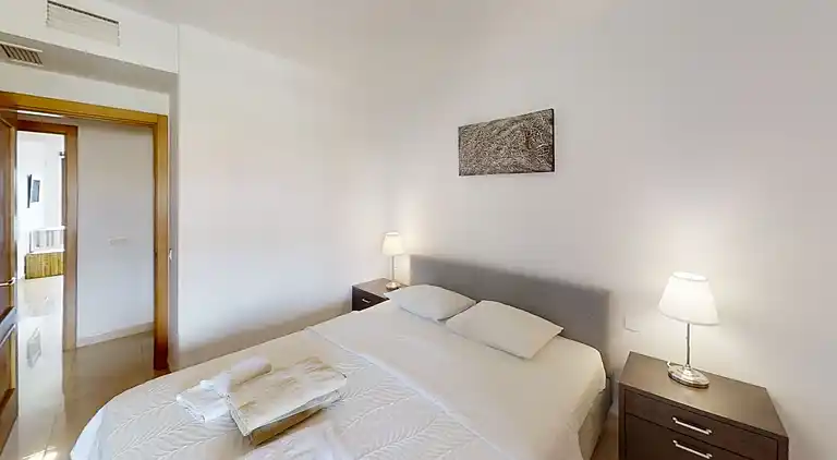 Ático cerca de golf y playa