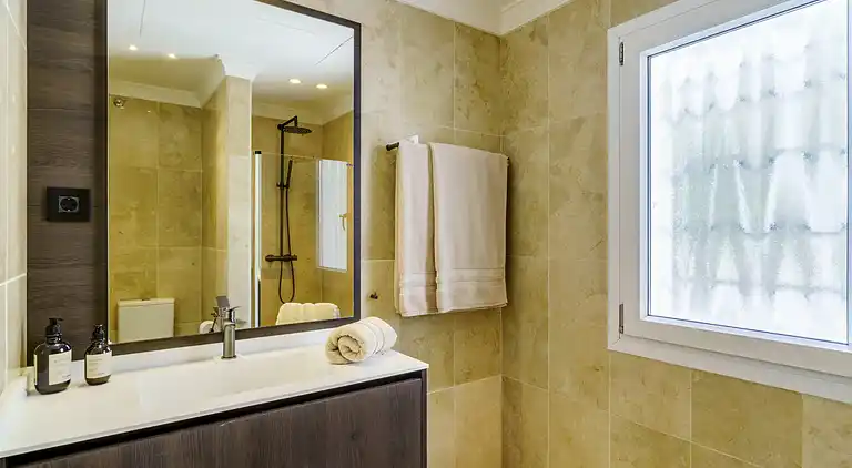 FANTASTIC LUXURY VILLA