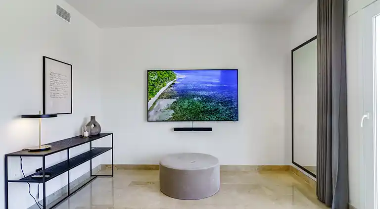 FANTASTIC LUXURY VILLA