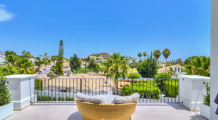 FANTASTIC LUXURY VILLA