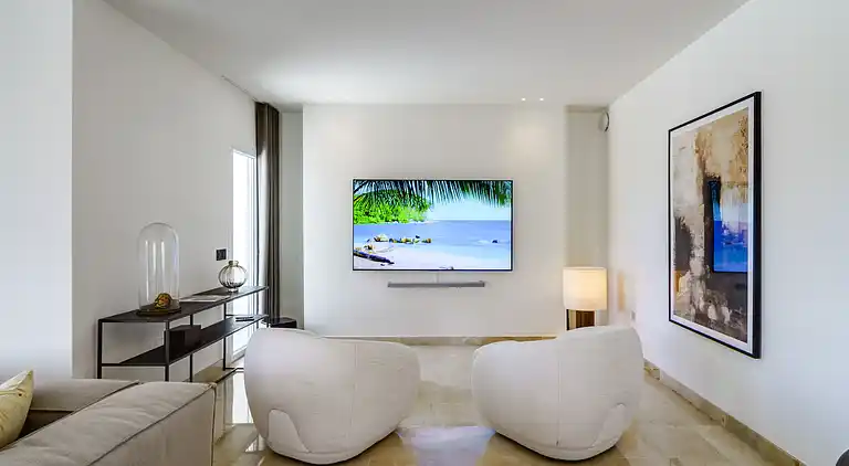 FANTASTIC LUXURY VILLA