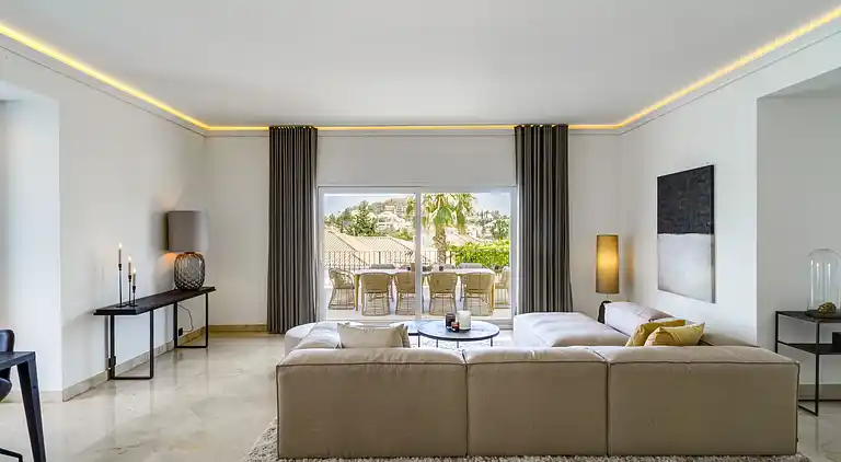 FANTASTIC LUXURY VILLA