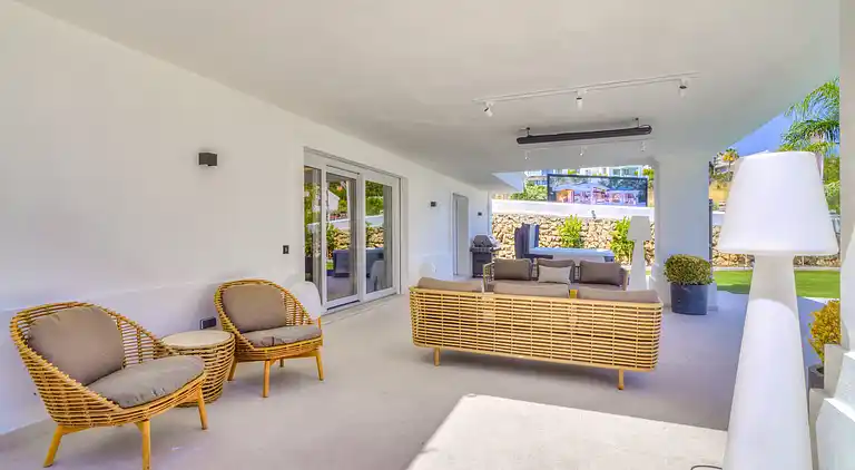 FANTASTIC LUXURY VILLA