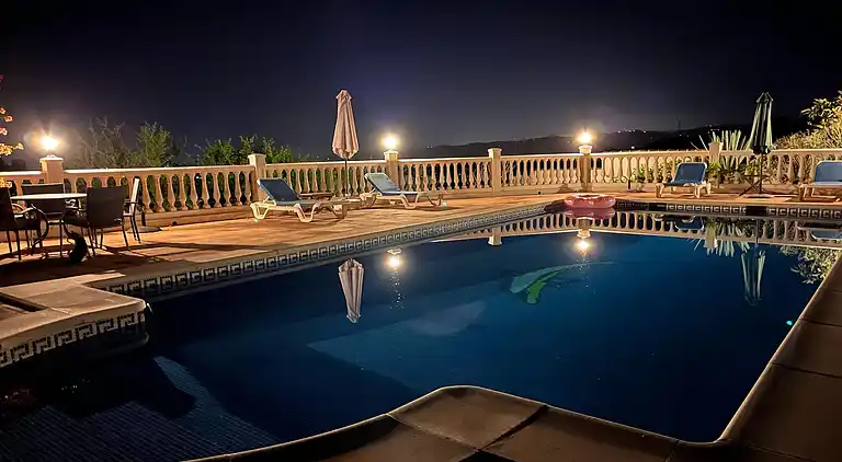 Villa in Vélez-Málaga