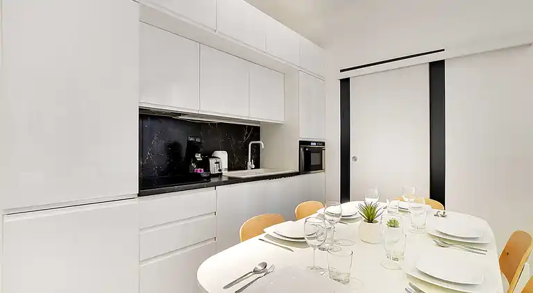 Apartment in Enfants-Rouges