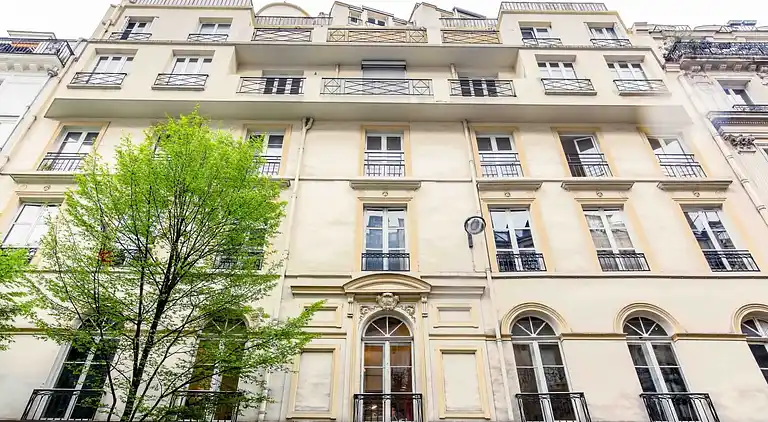 Apartment in Enfants-Rouges