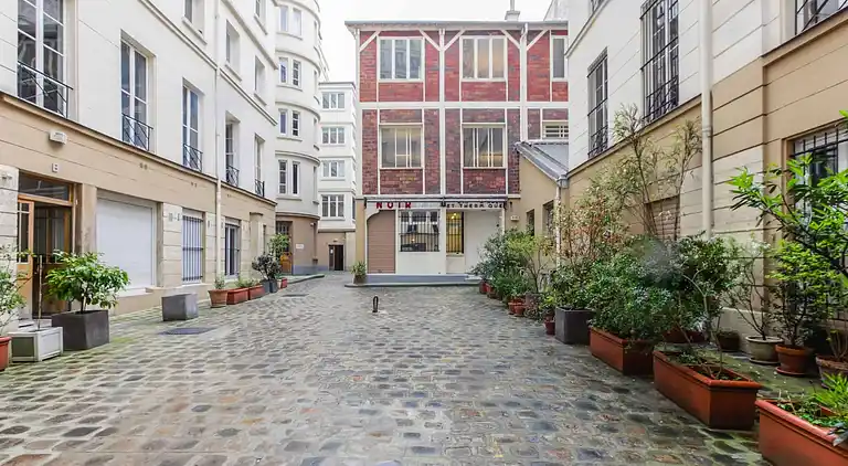 Apartment in Enfants-Rouges