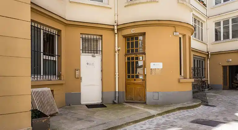 Apartment in Enfants-Rouges