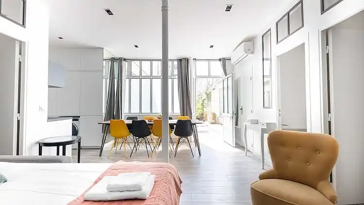 Apartment in Roquette