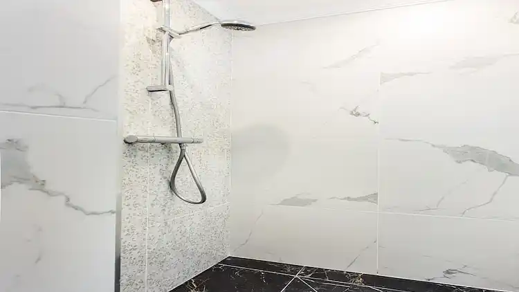 Apartment in Quinze-Vingts