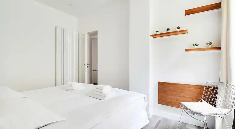 Apartment in Plaine-Monceau