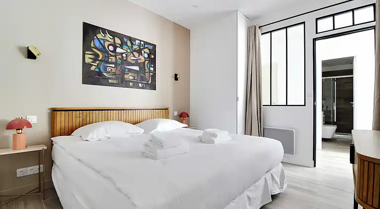 Apartment in Plaine-Monceau