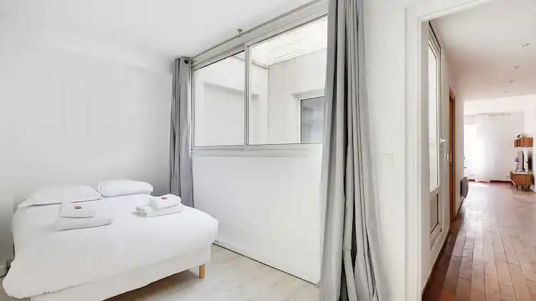 Apartment in Saint-Lambert