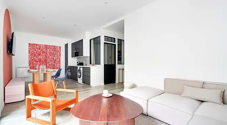 Apartment in Plaine-Monceau