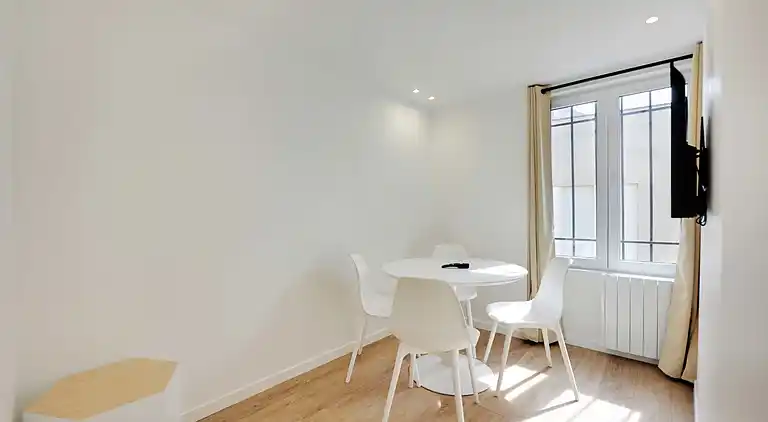 Apartment in Aubervilliers